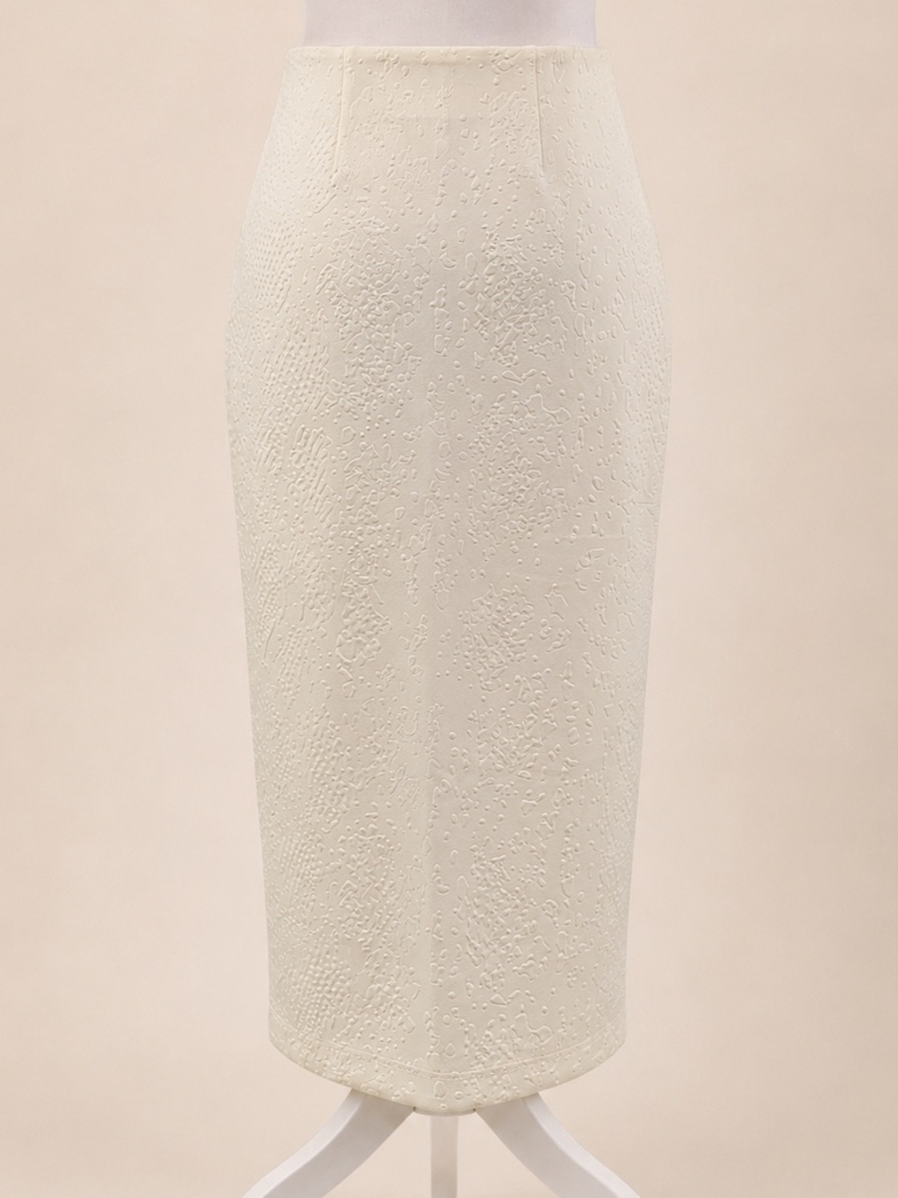 Embossed Ivory Pencil Skirt - Size Small